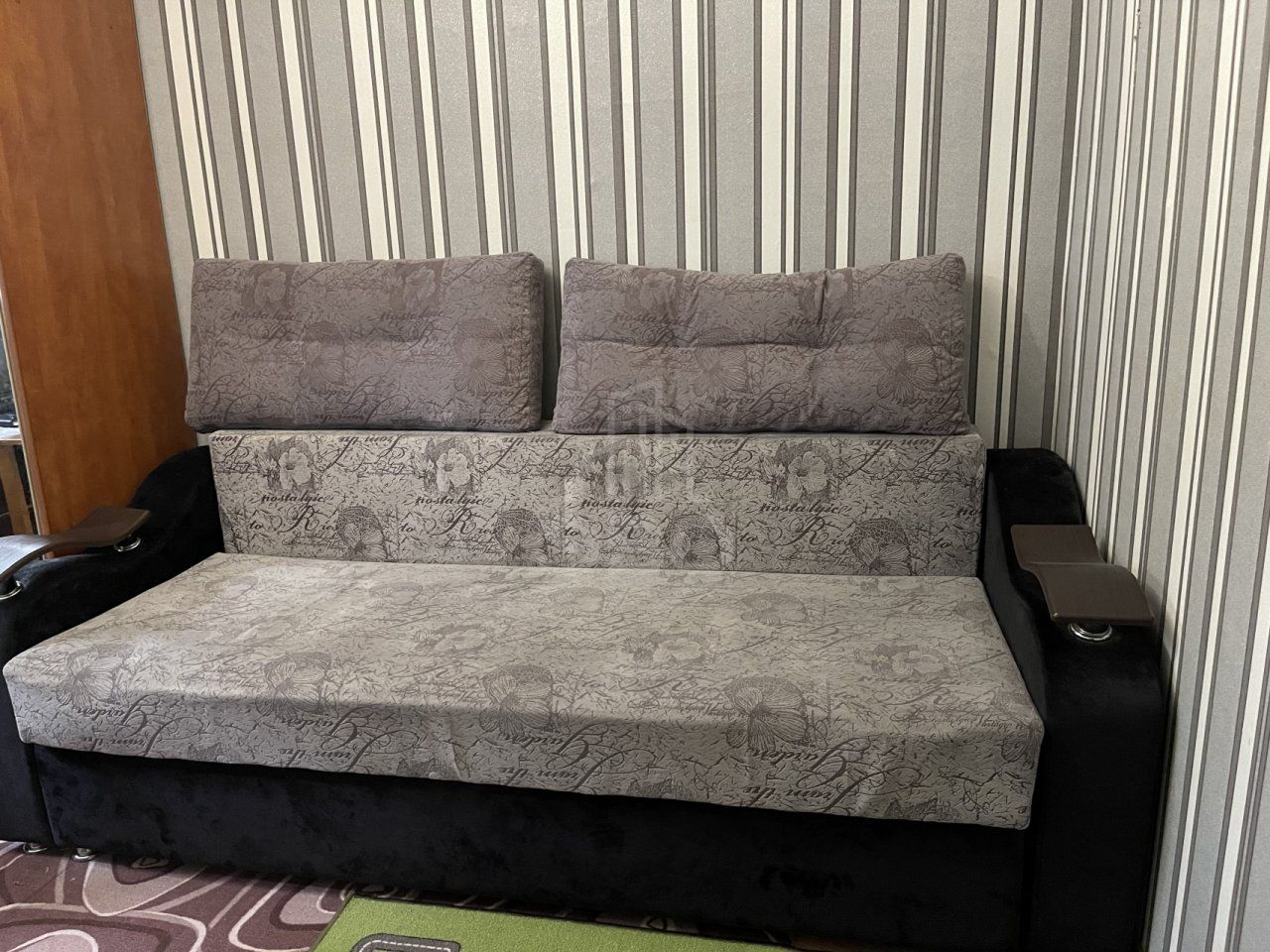 комната в Санкт-Петербурге по адресу: Парашютная ул., 4, к 1