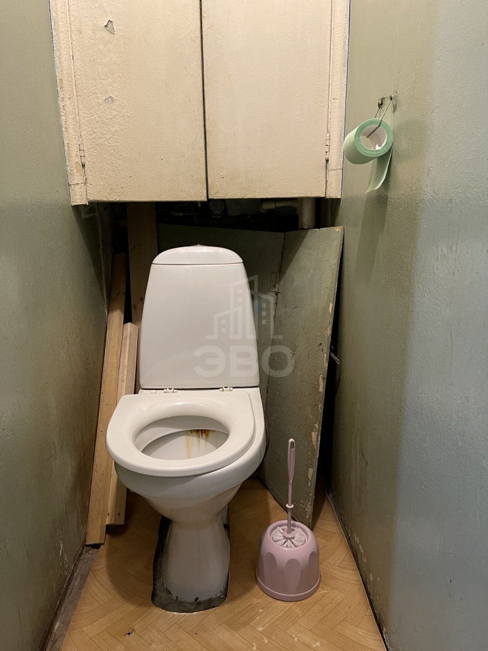 комната в Санкт-Петербурге по адресу: Парашютная ул., 4, к 1