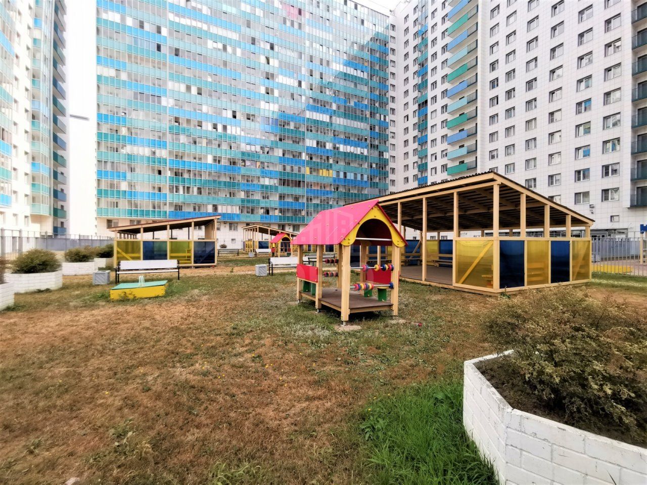 однокомнатная квартира в Санкт-Петербурге по адресу: Героев проспект, 25, к 1