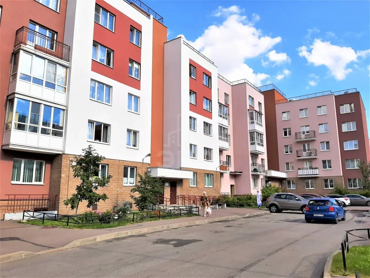 однокомнатная квартира в Санкт-Петербурге по адресу: Юнтоловский проспект, 47, к 3