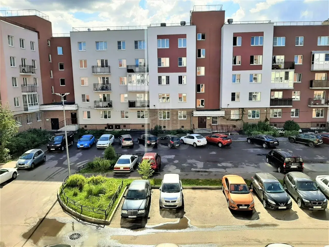 однокомнатная квартира в Санкт-Петербурге по адресу: Юнтоловский проспект, 47, к 3