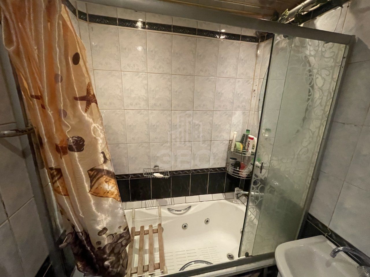 комната в Санкт-Петербурге по адресу: Руставели ул., 30