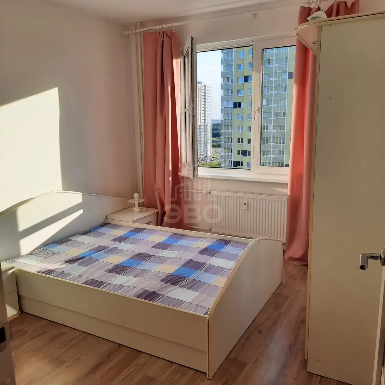 однокомнатная квартира в Санкт-Петербурге по адресу: Пейзажная ул., 6