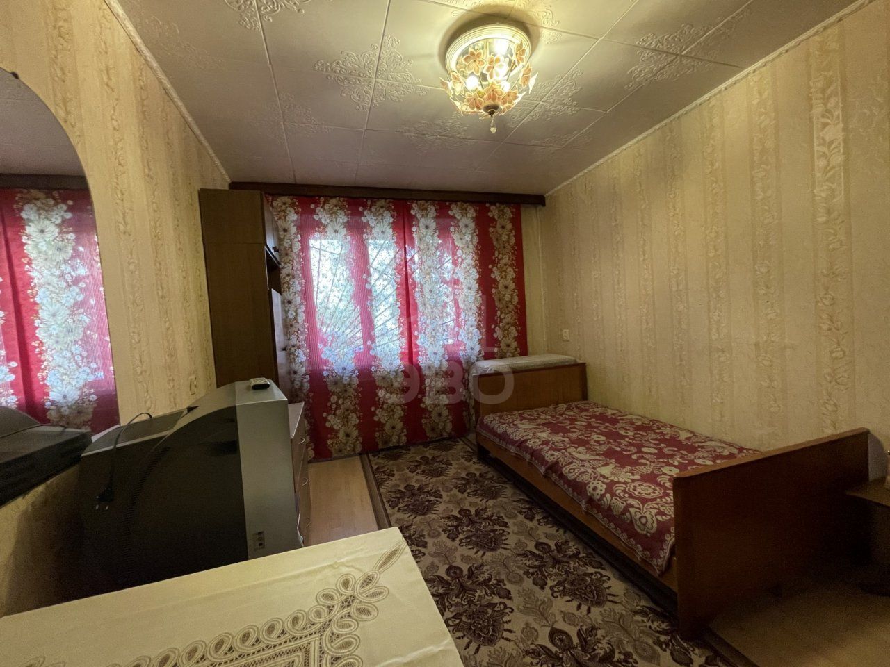 комната в Санкт-Петербурге по адресу: Шлиссельбургский проспект, 47, к 1