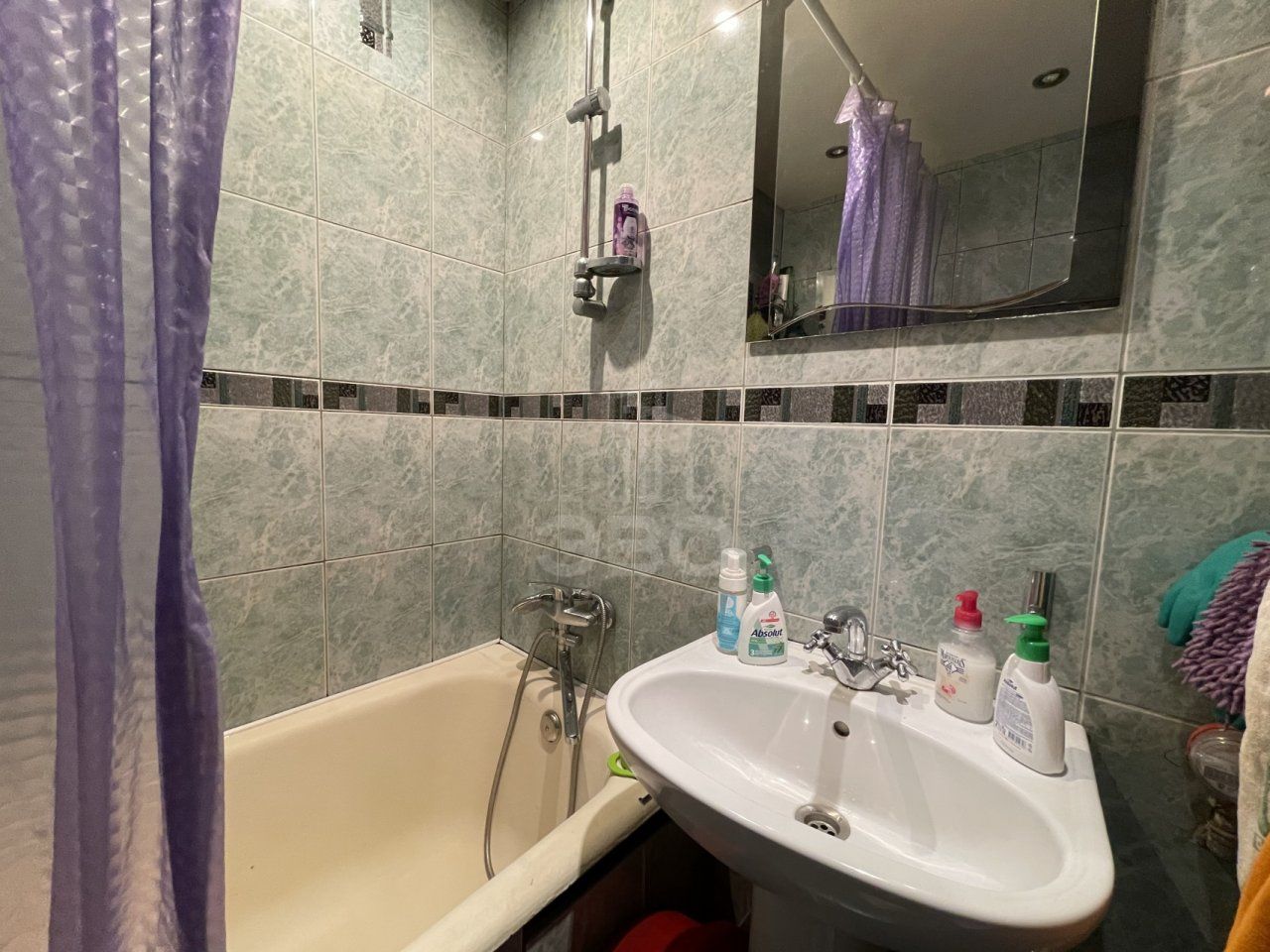 комната в Санкт-Петербурге по адресу: Шлиссельбургский проспект, 47, к 1