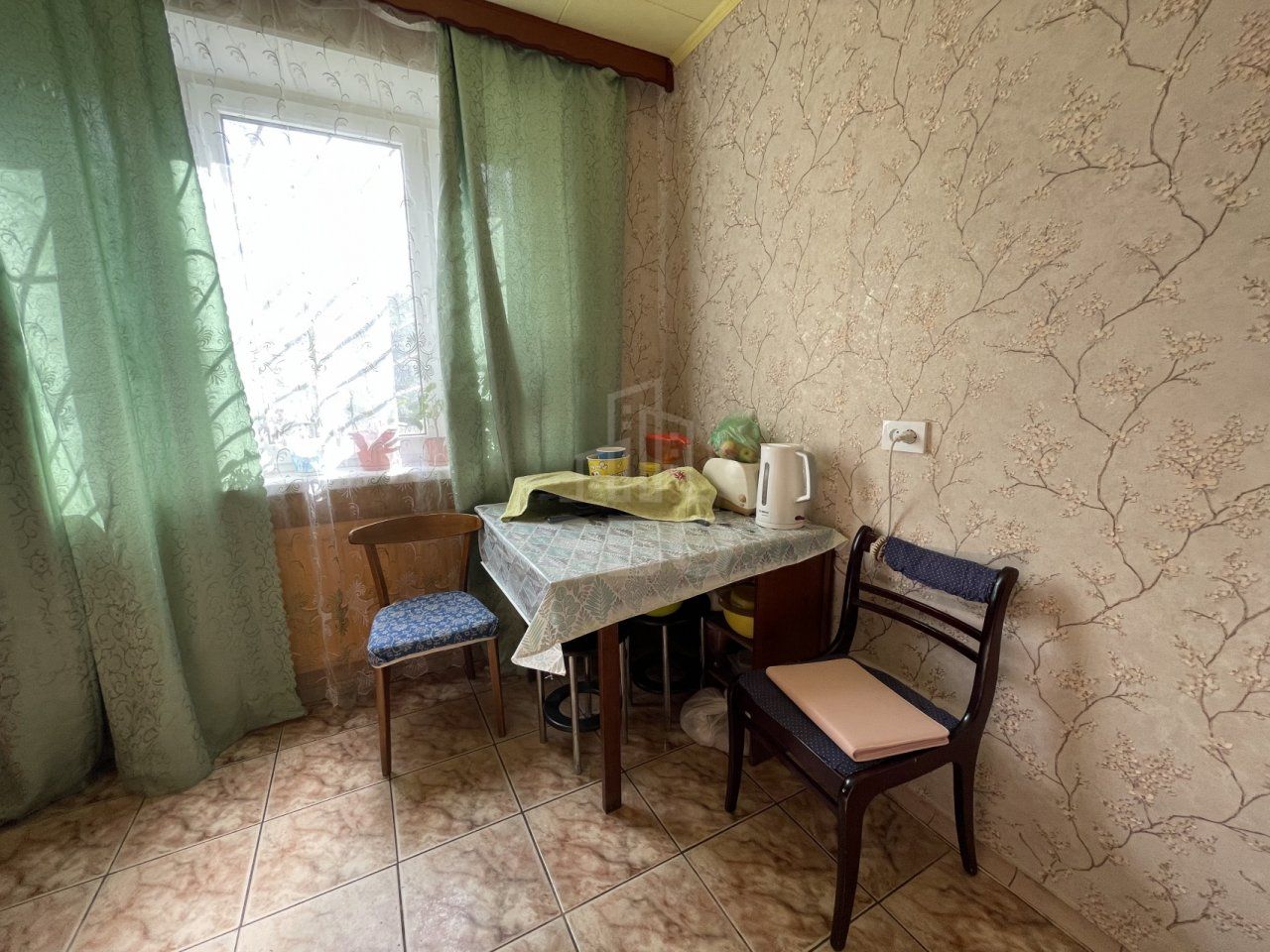 комната в Санкт-Петербурге по адресу: Шлиссельбургский проспект, 47, к 1