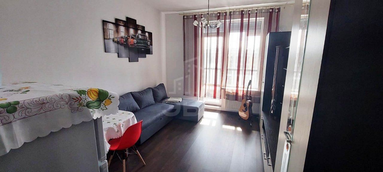 студия в Санкт-Петербурге по адресу: Октябрьская наб., 34, к 4