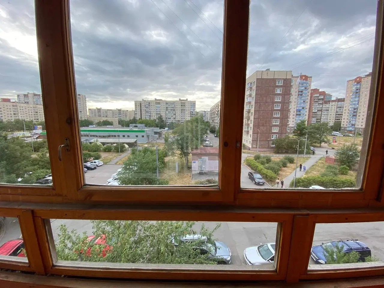 двухкомнатная квартира в Санкт-Петербурге по адресу: Прибрежная ул., 1