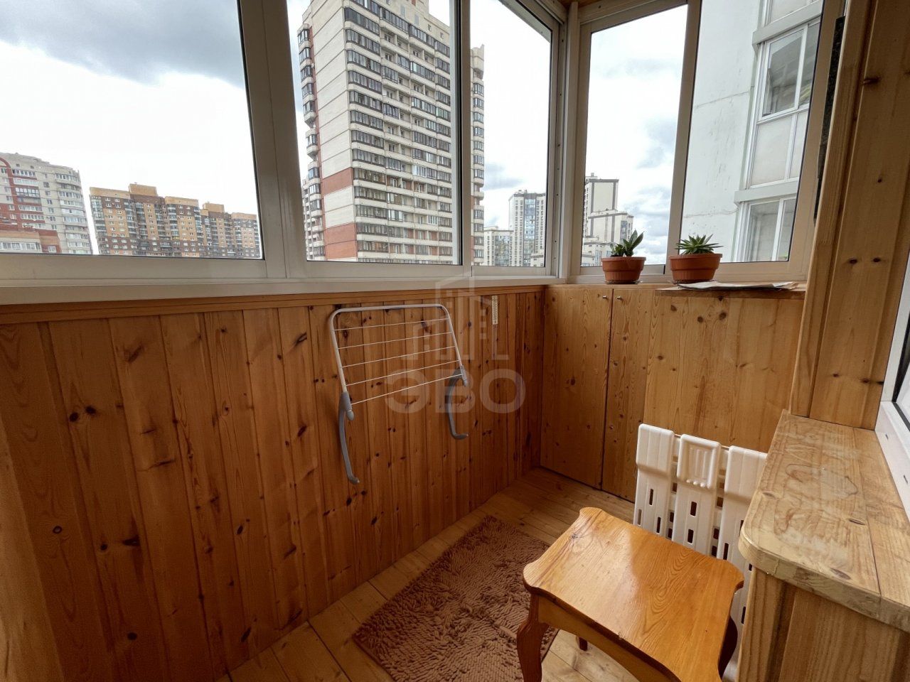 двухкомнатная квартира в Санкт-Петербурге по адресу: Космонавтов проспект, 65, к 10