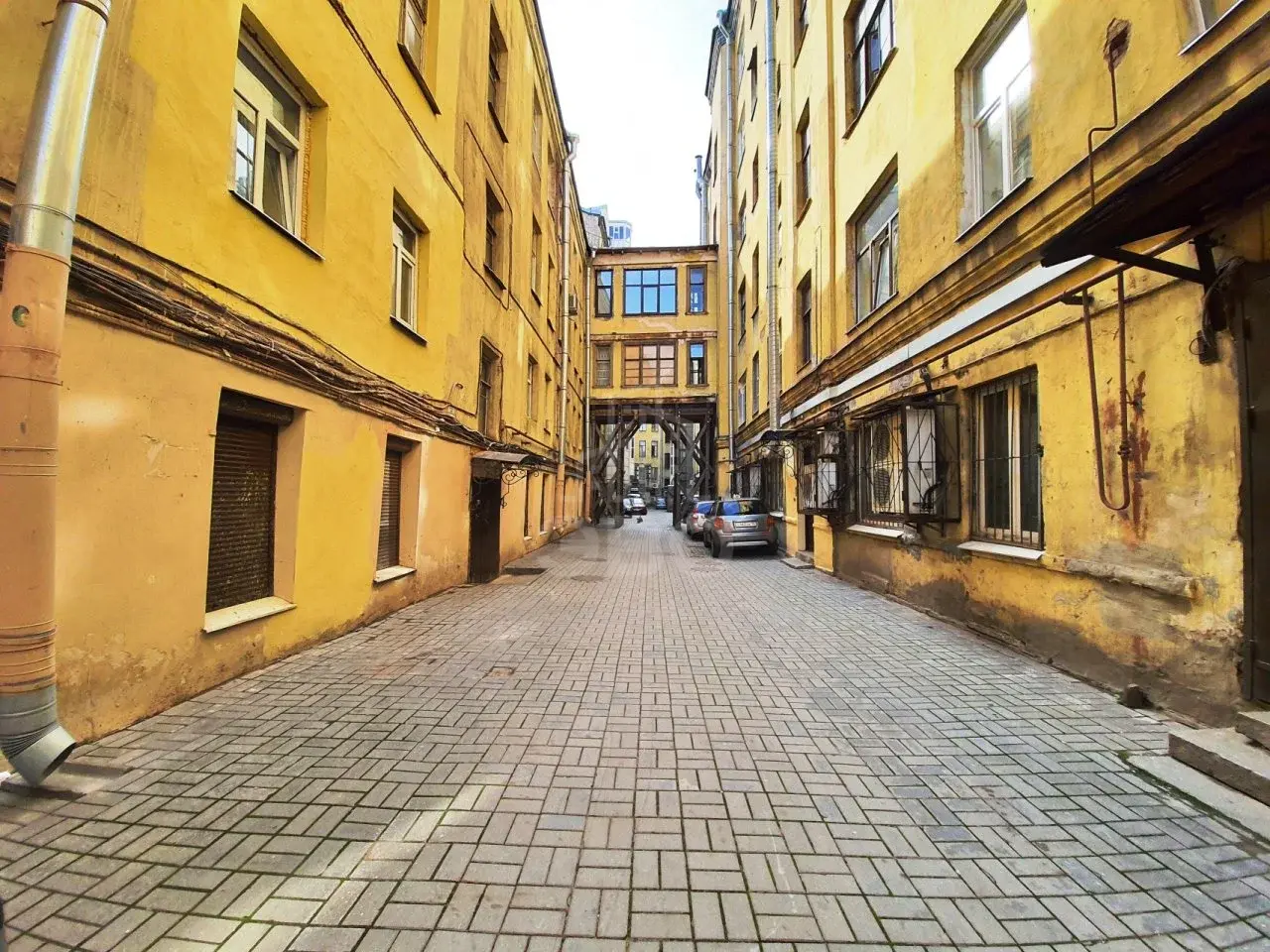 трехкомнатная квартира в Санкт-Петербурге по адресу: Некрасова ул., 1, к 38