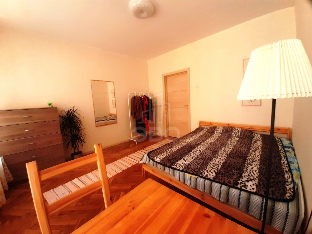 трехкомнатная квартира в Санкт-Петербург по адресу: Некрасова ул., 1, к 38