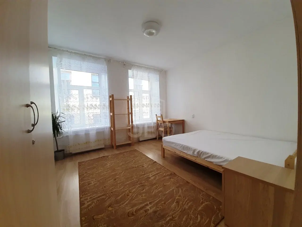 трехкомнатная квартира в Санкт-Петербурге по адресу: Некрасова ул., 1, к 38