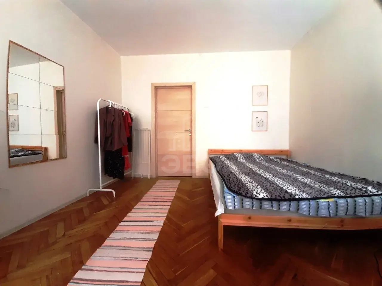 трехкомнатная квартира в Санкт-Петербурге по адресу: Некрасова ул., 1, к 38