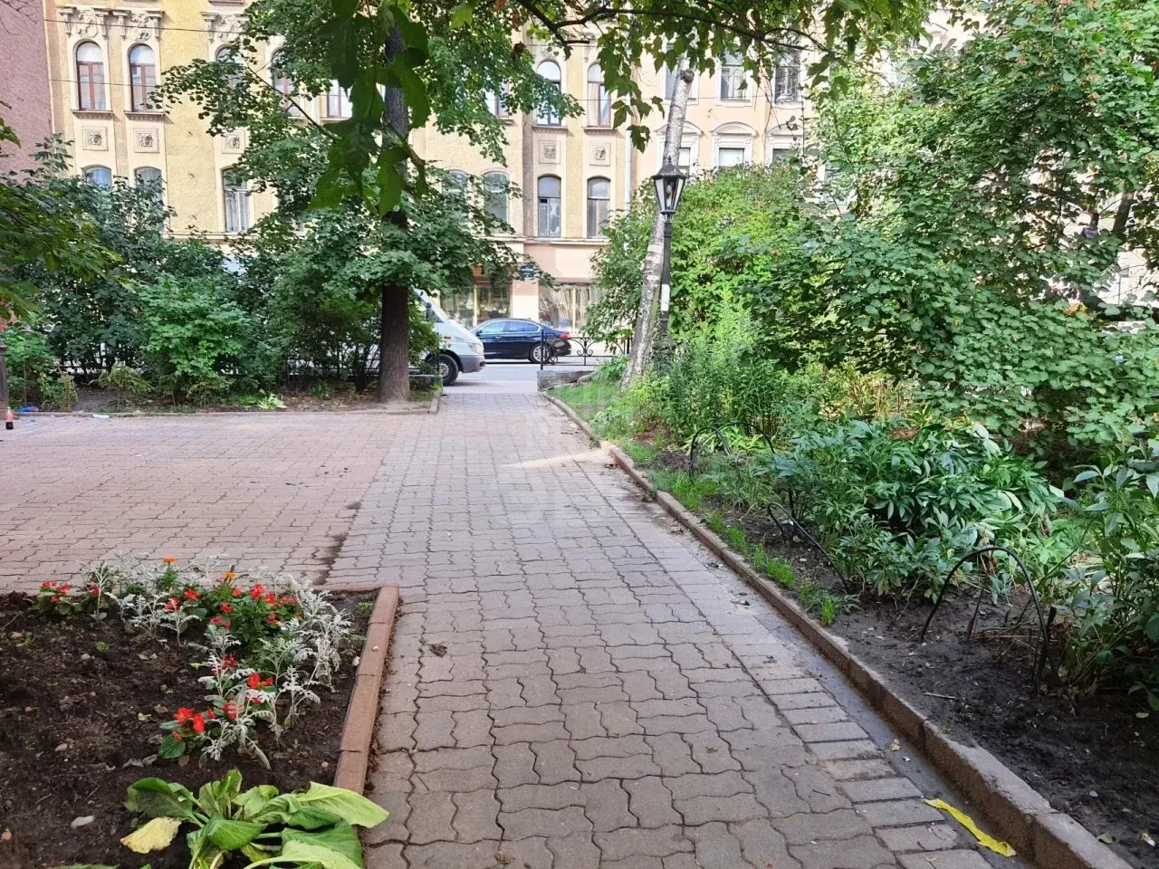 трехкомнатная квартира в Санкт-Петербурге по адресу: Некрасова ул., 1, к 38