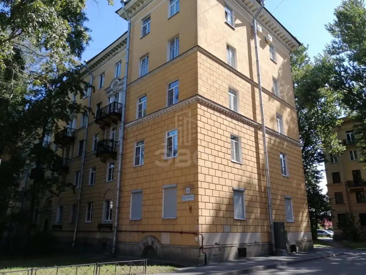 двухкомнатная квартира в Санкт-Петербурге по адресу: Краснодонская ул., 11