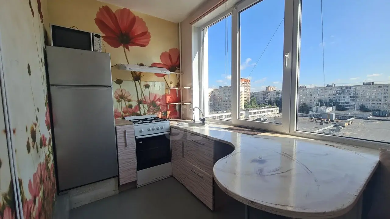 однокомнатная квартира в Санкт-Петербурге по адресу: Ярослава Гашека ул, 4, к 1