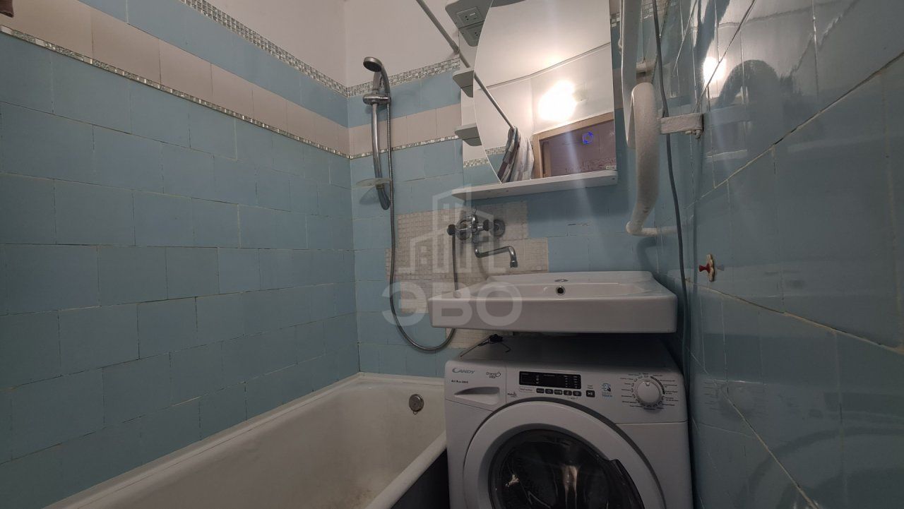 однокомнатная квартира в Санкт-Петербурге по адресу: Ярослава Гашека ул, 4, к 1