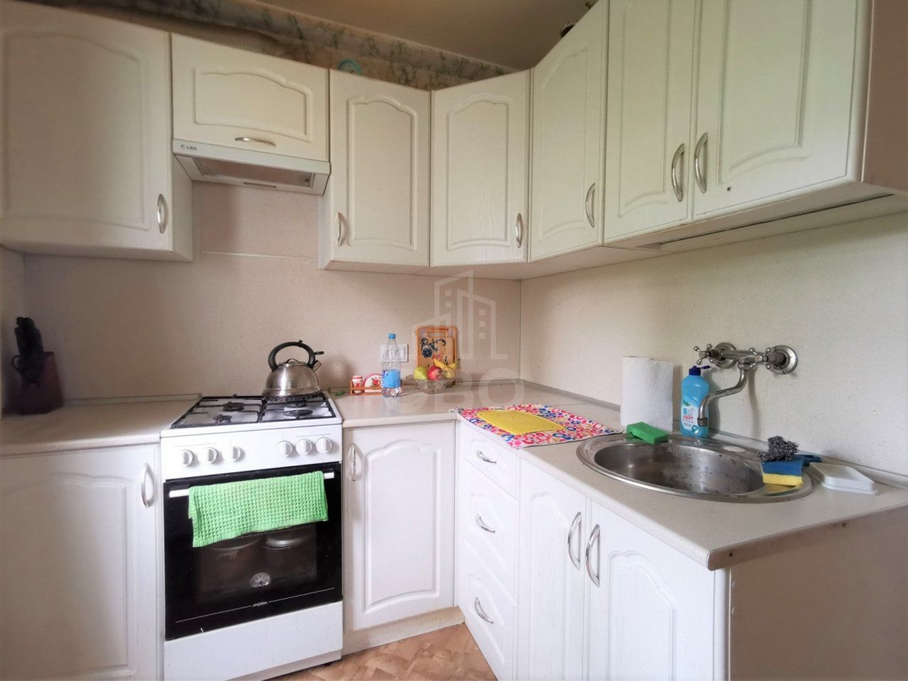 трехкомнатная квартира в Санкт-Петербурге по адресу: Маршала Жукова проспект, 58, к 2