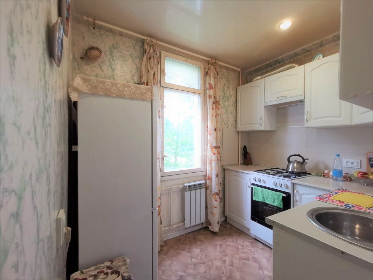 трехкомнатная квартира в Санкт-Петербурге по адресу: Маршала Жукова проспект, 58, к 2