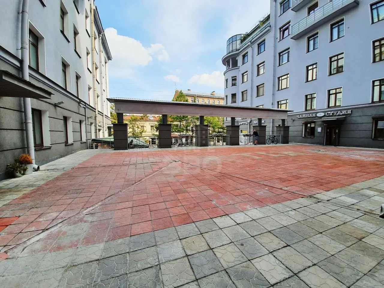 трехкомнатная квартира в Санкт-Петербурге по адресу: 7-я В.О. линия, 34
