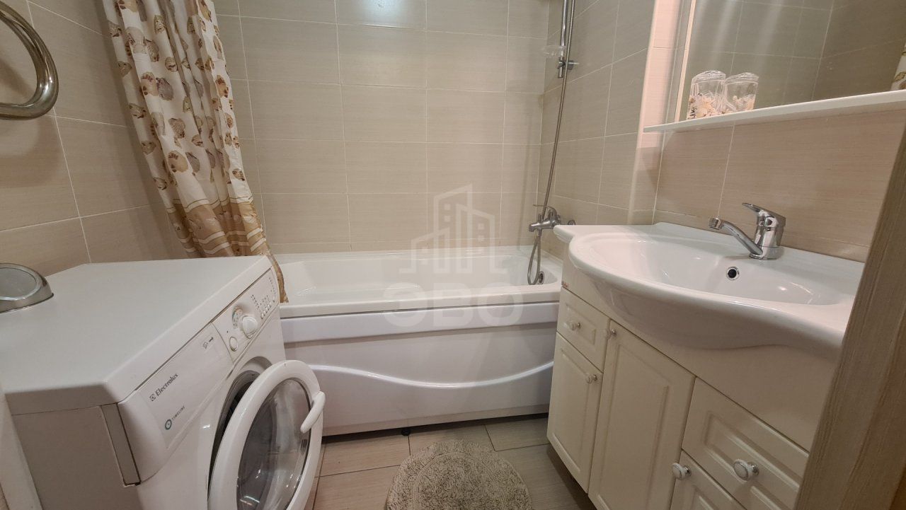 однокомнатная квартира в Санкт-Петербурге по адресу: Героев проспект, 27, к 1