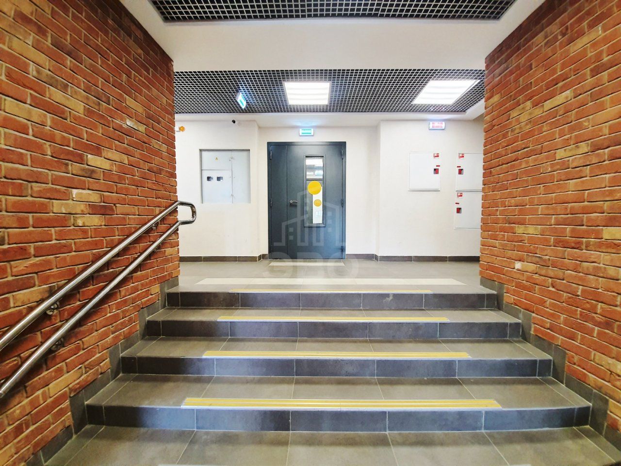 однокомнатная квартира в Санкт-Петербурге по адресу: Заречная ул., 40, к 2