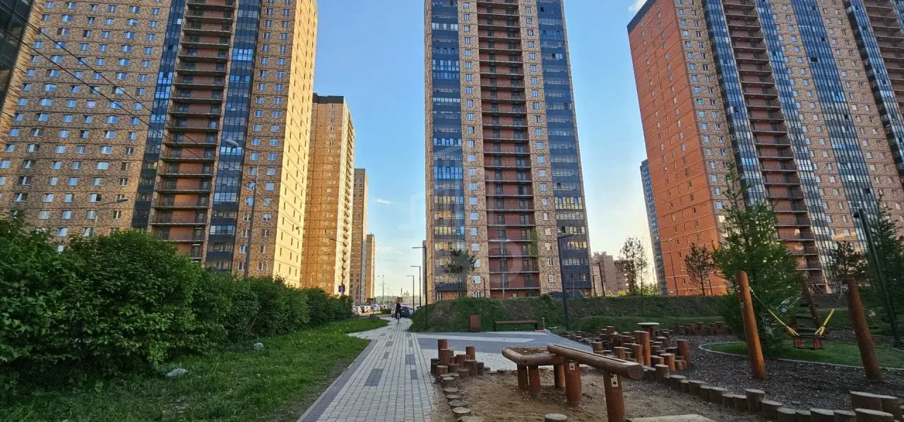 однокомнатная квартира в Санкт-Петербурге по адресу: Заречная ул., 40, к 2