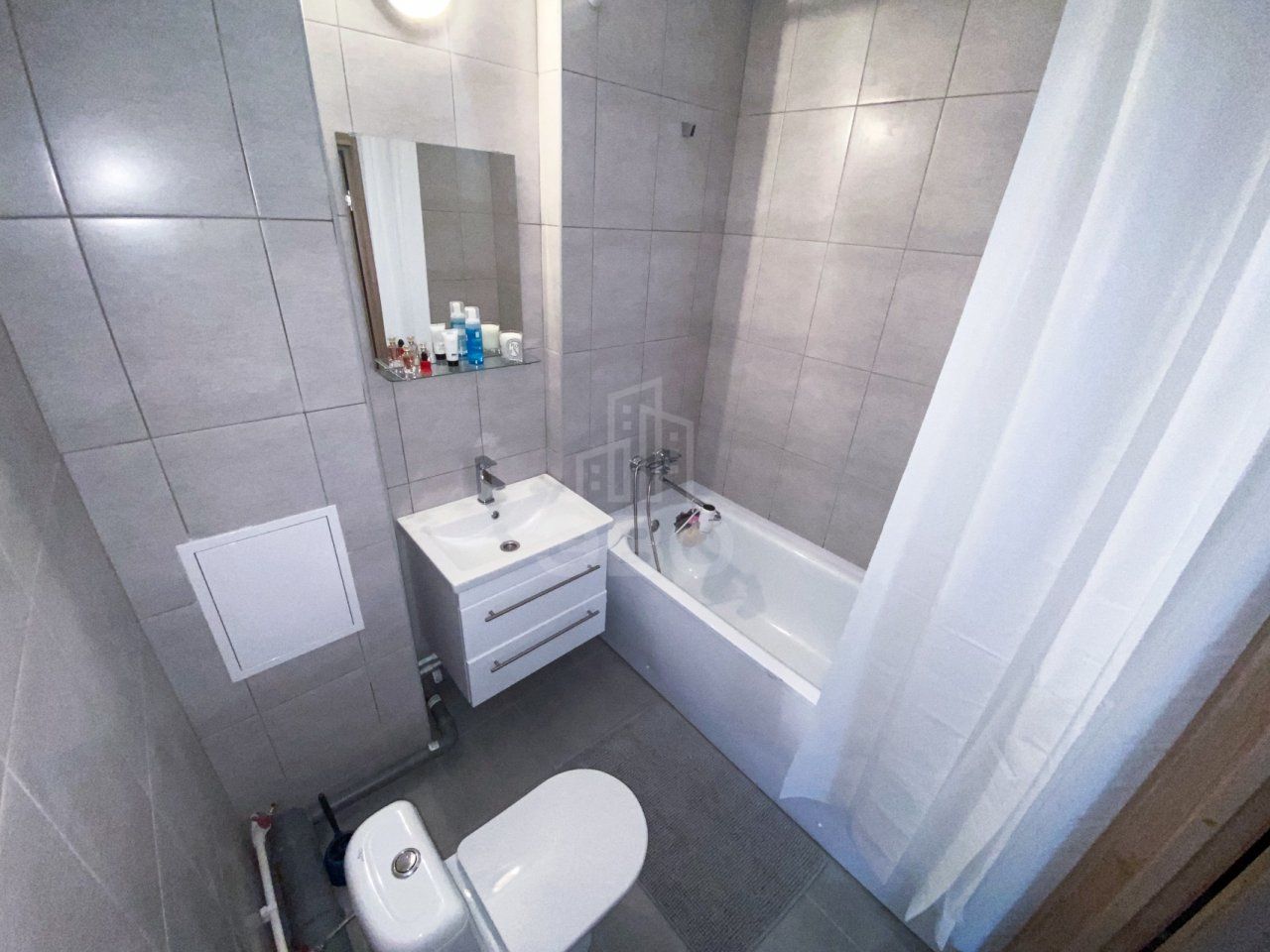 однокомнатная квартира в Санкт-Петербурге по адресу: Заречная ул., 40, к 2