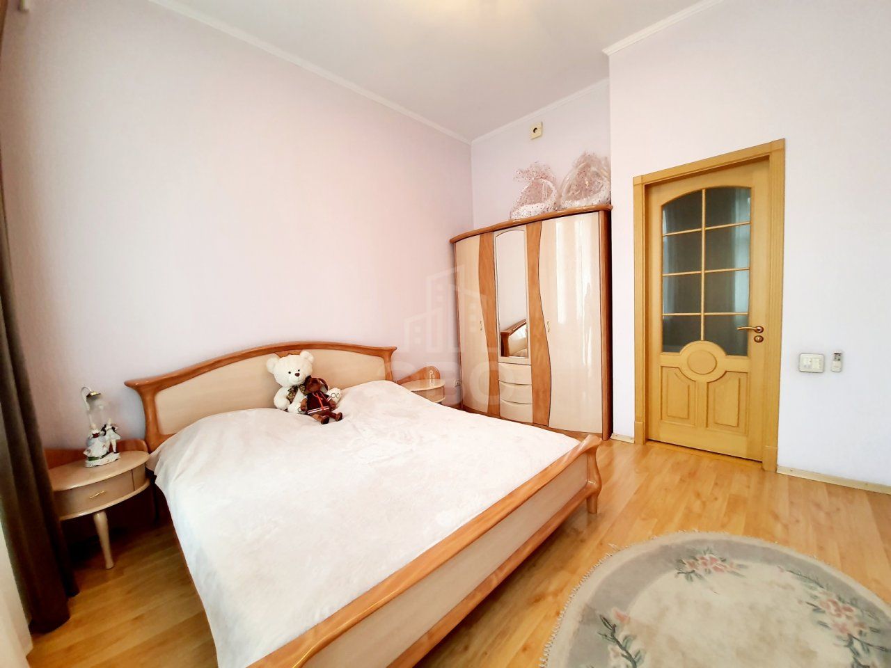 многокомнатная квартира в Санкт-Петербурге по адресу: Жуковского ул., 57