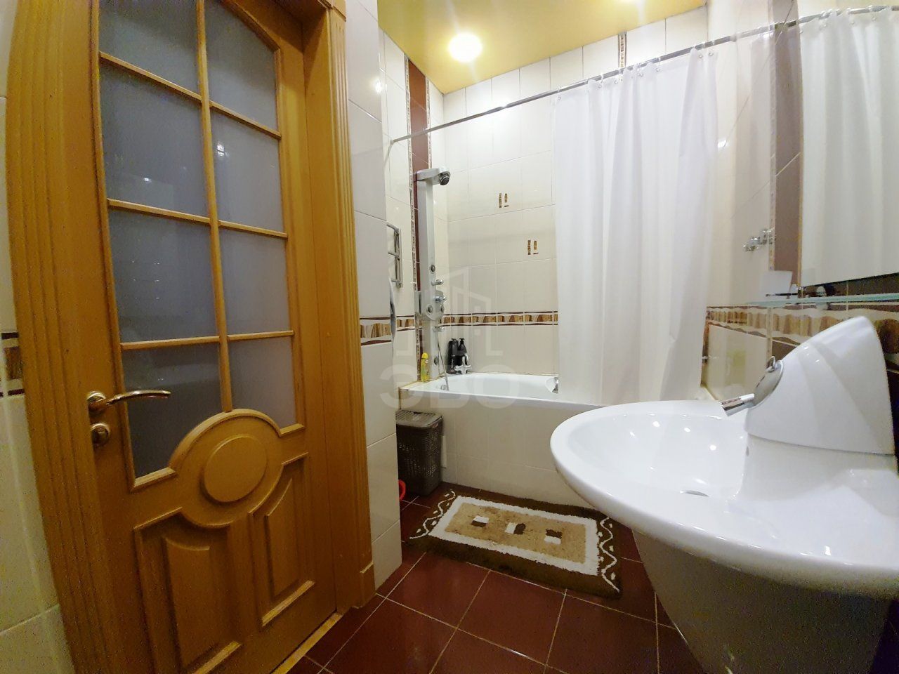 многокомнатная квартира в Санкт-Петербурге по адресу: Жуковского ул., 57