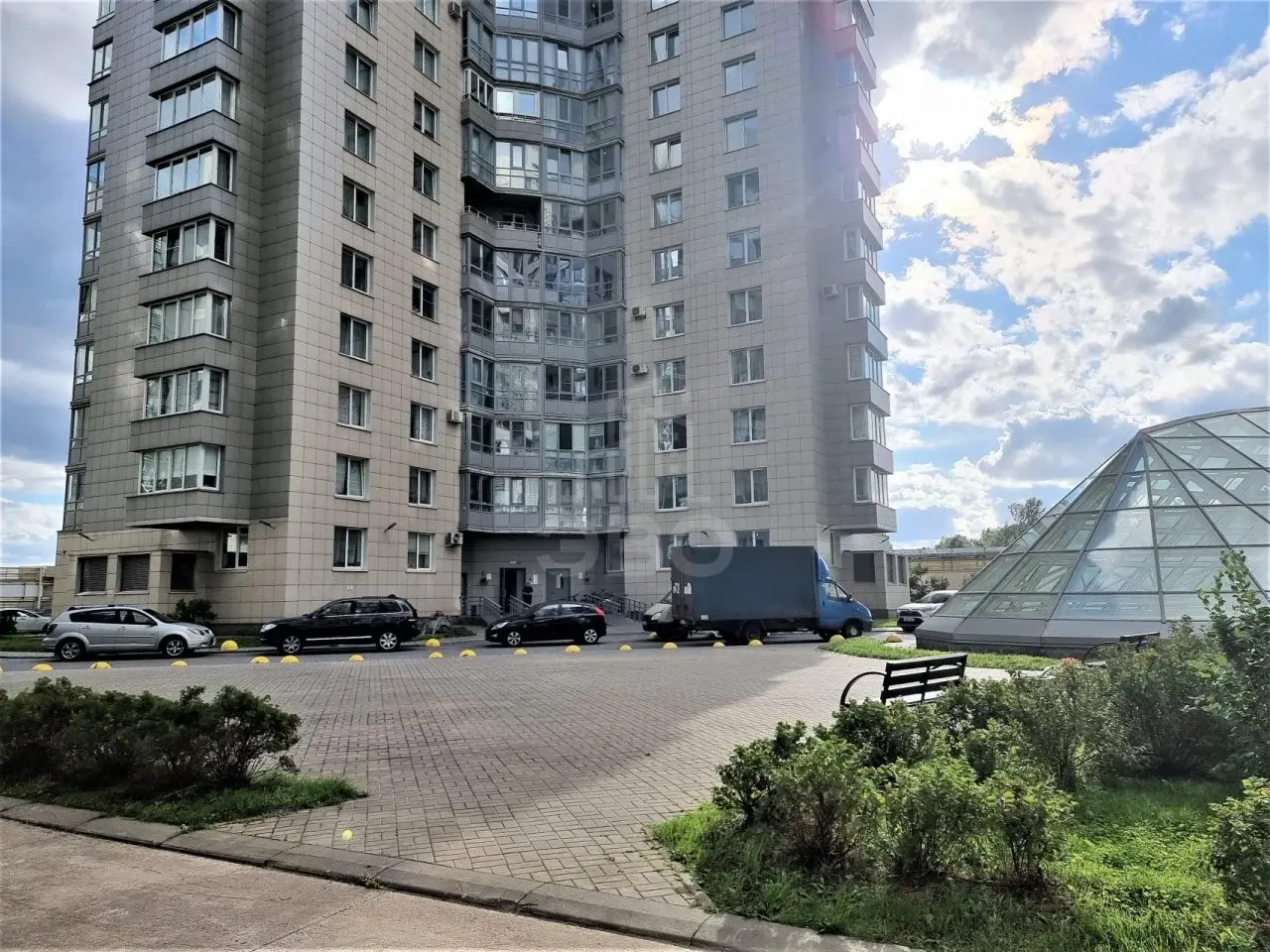 однокомнатная квартира в Санкт-Петербурге по адресу: Выборгское ш., 15