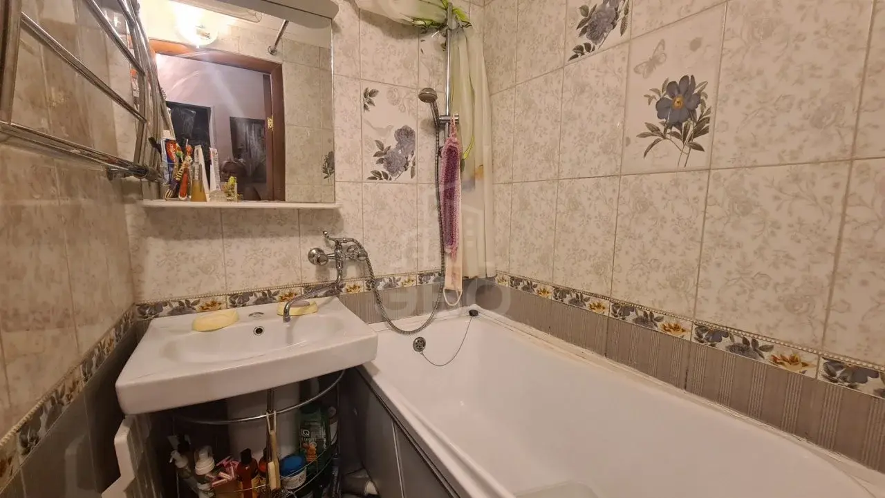 комната в Санкт-Петербурге по адресу: Октябрьская наб., 90, к 8