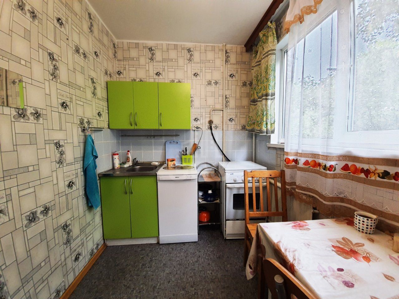 однокомнатная квартира в Санкт-Петербурге по адресу: Поликарпова аллея, 3, к 1