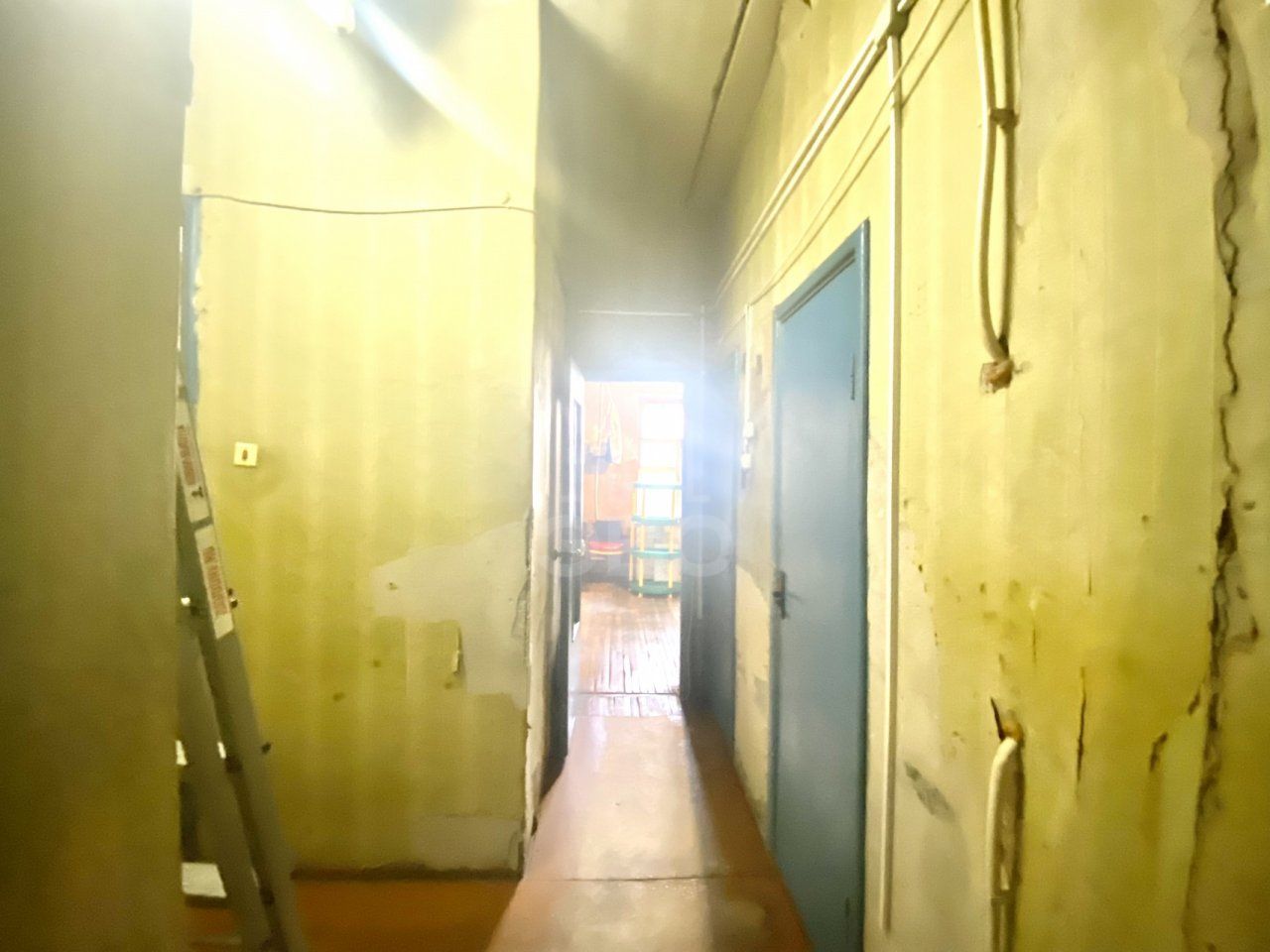 комната в Санкт-Петербурге по адресу: Гатчинская ул., 27, к 2