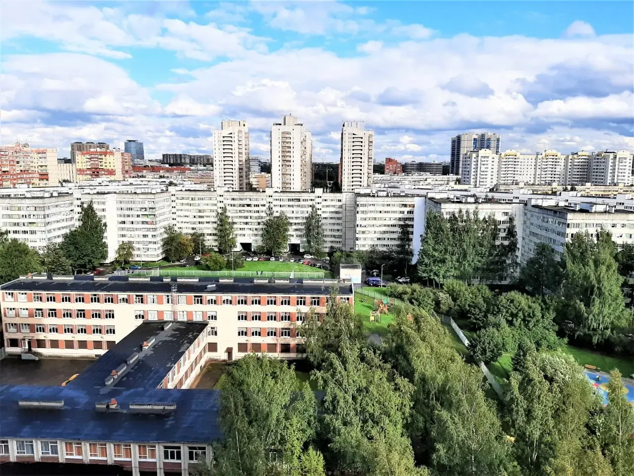 двухкомнатная квартира в Санкт-Петербурге по адресу: Байконурская ул., 24, литера А