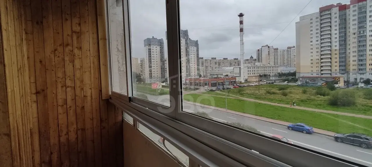 однокомнатная квартира в Санкт-Петербурге по адресу: Энтузиастов проспект, 28, к 1