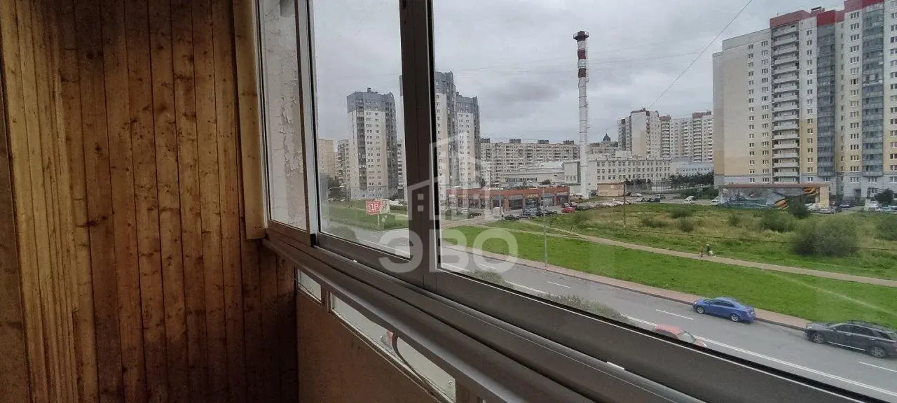 однокомнатная квартира в Санкт-Петербурге по адресу: Энтузиастов проспект, 28, к 1