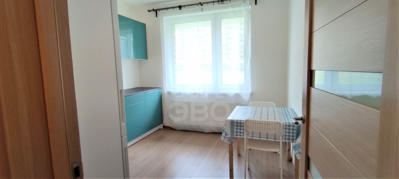 однокомнатная квартира в Санкт-Петербурге по адресу: Лидии Зверевой ул., 5, к 1