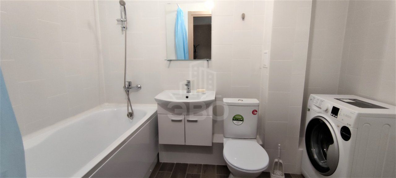 однокомнатная квартира в Санкт-Петербурге по адресу: Лидии Зверевой ул., 5, к 1