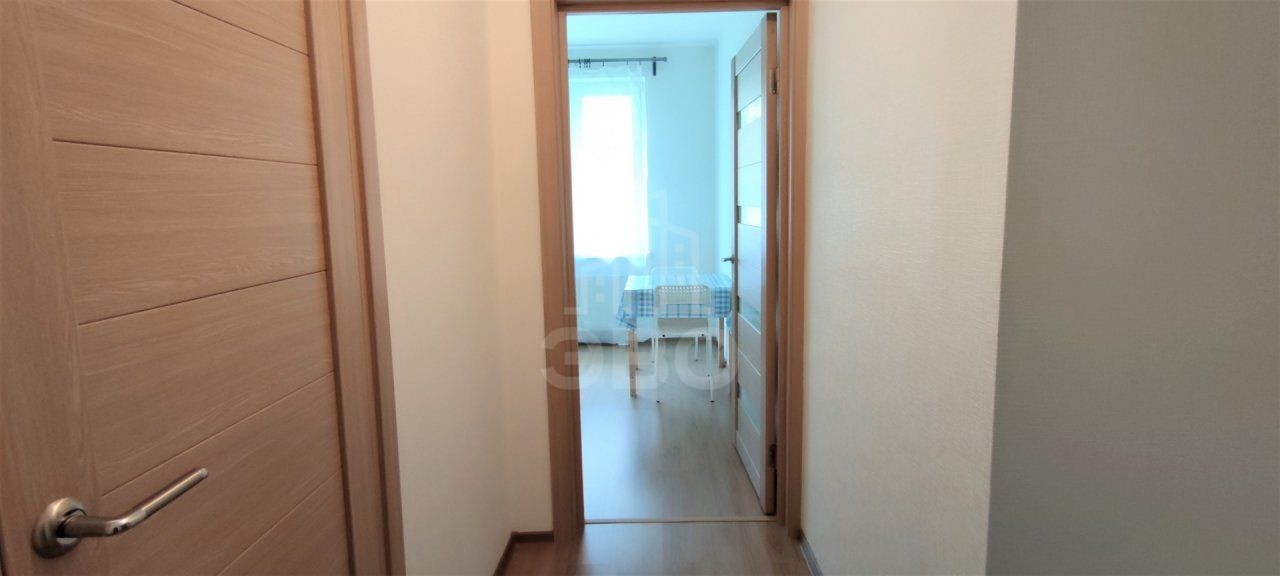 однокомнатная квартира в Санкт-Петербурге по адресу: Лидии Зверевой ул., 5, к 1