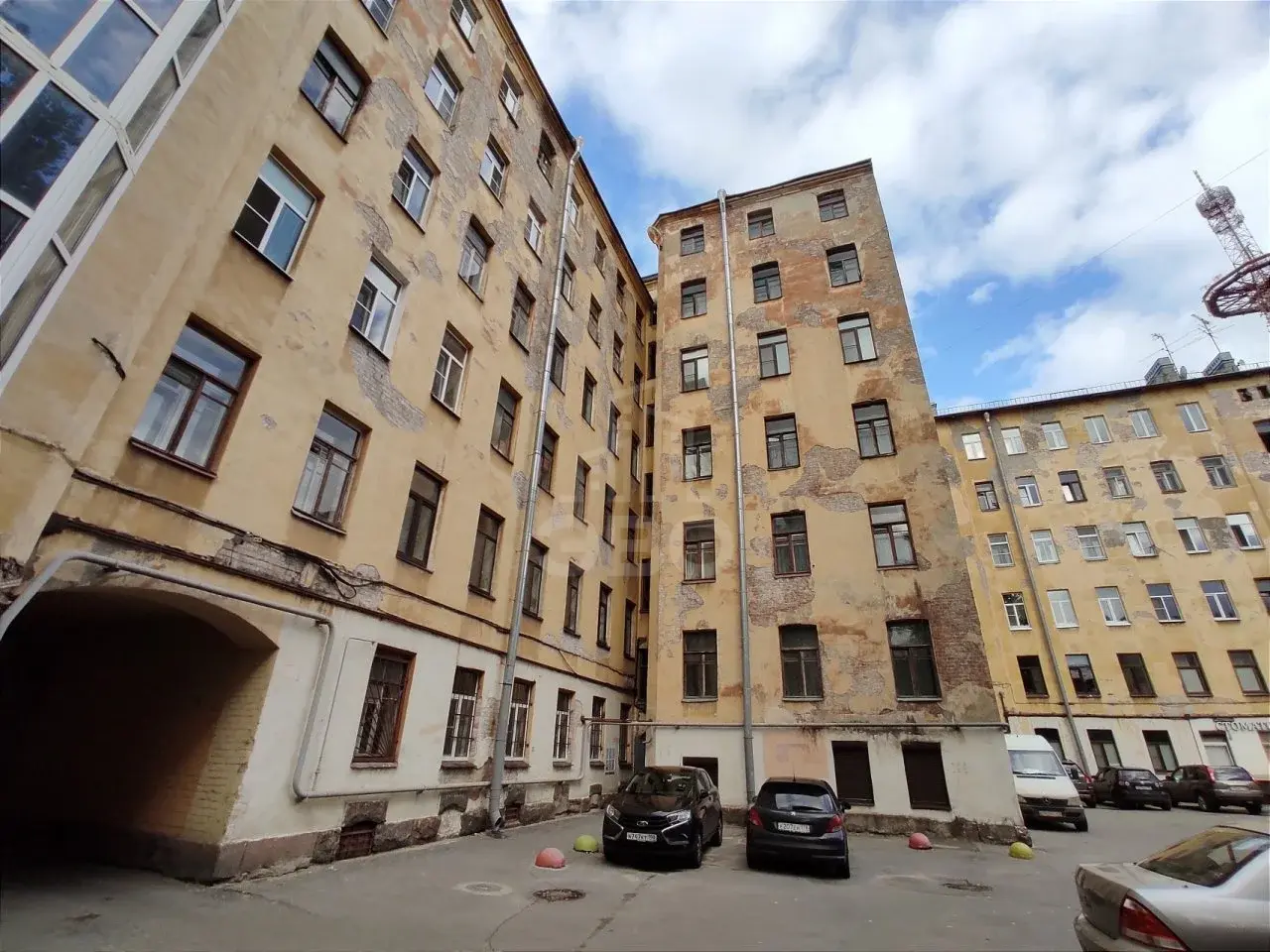комната в Санкт-Петербурге по адресу: Лесной проспект, 13