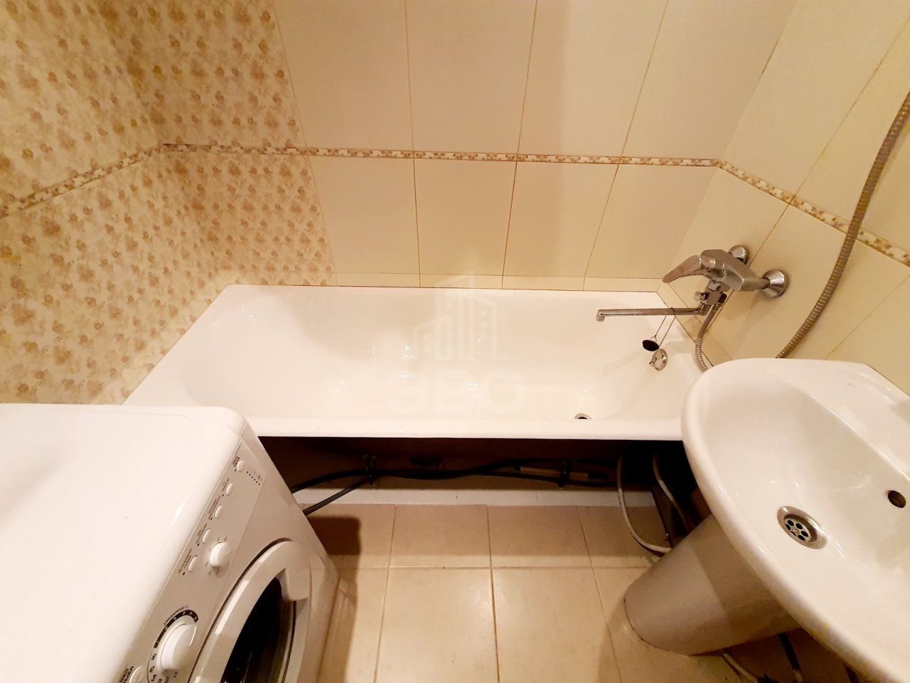 однокомнатная квартира в Санкт-Петербурге по адресу: Просвещения проспект, 36, к 141