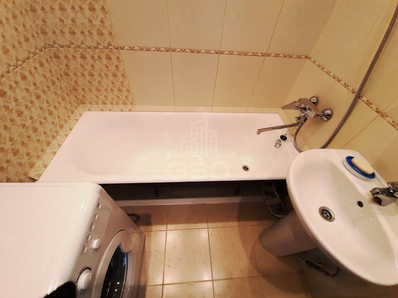 однокомнатная квартира в Санкт-Петербурге по адресу: Просвещения проспект, 36, к 141