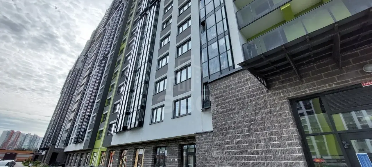 однокомнатная квартира в Санкт-Петербурге по адресу: Парашютная ул., 61, к 1