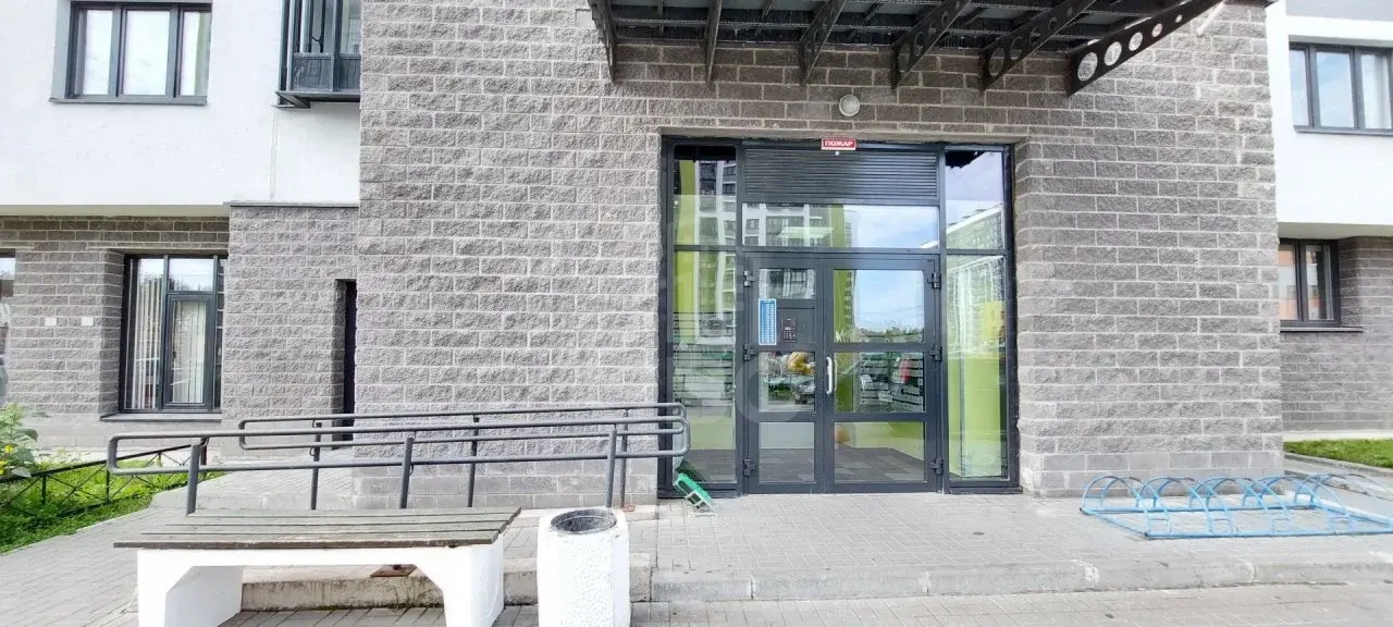 однокомнатная квартира в Санкт-Петербурге по адресу: Парашютная ул., 61, к 1