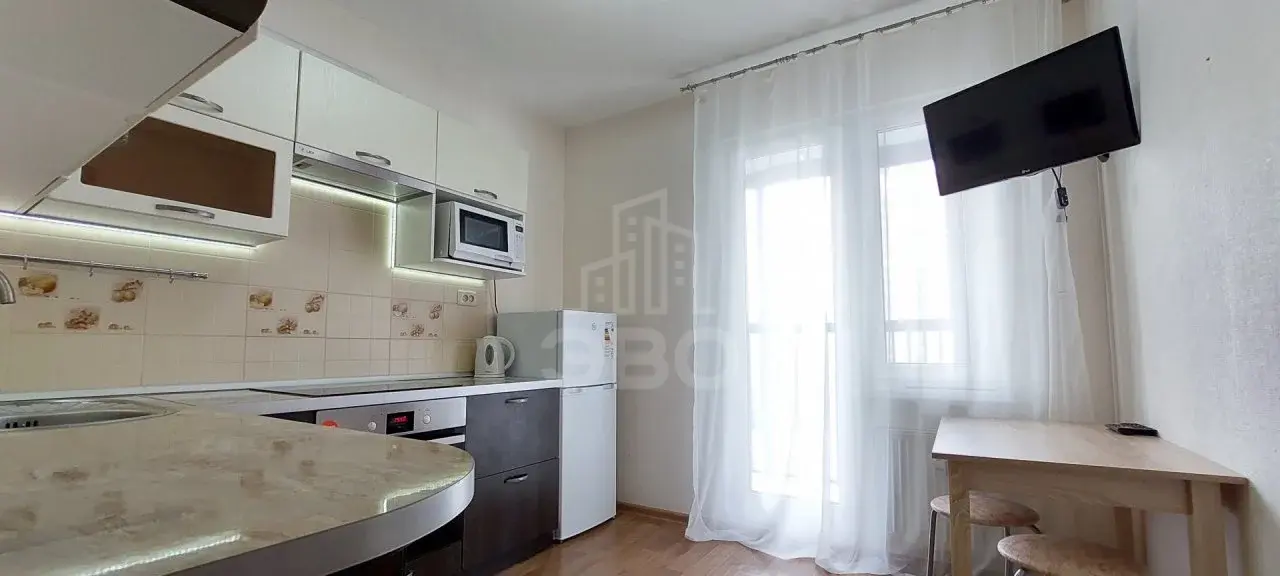 однокомнатная квартира в Санкт-Петербурге по адресу: Парашютная ул., 61, к 1