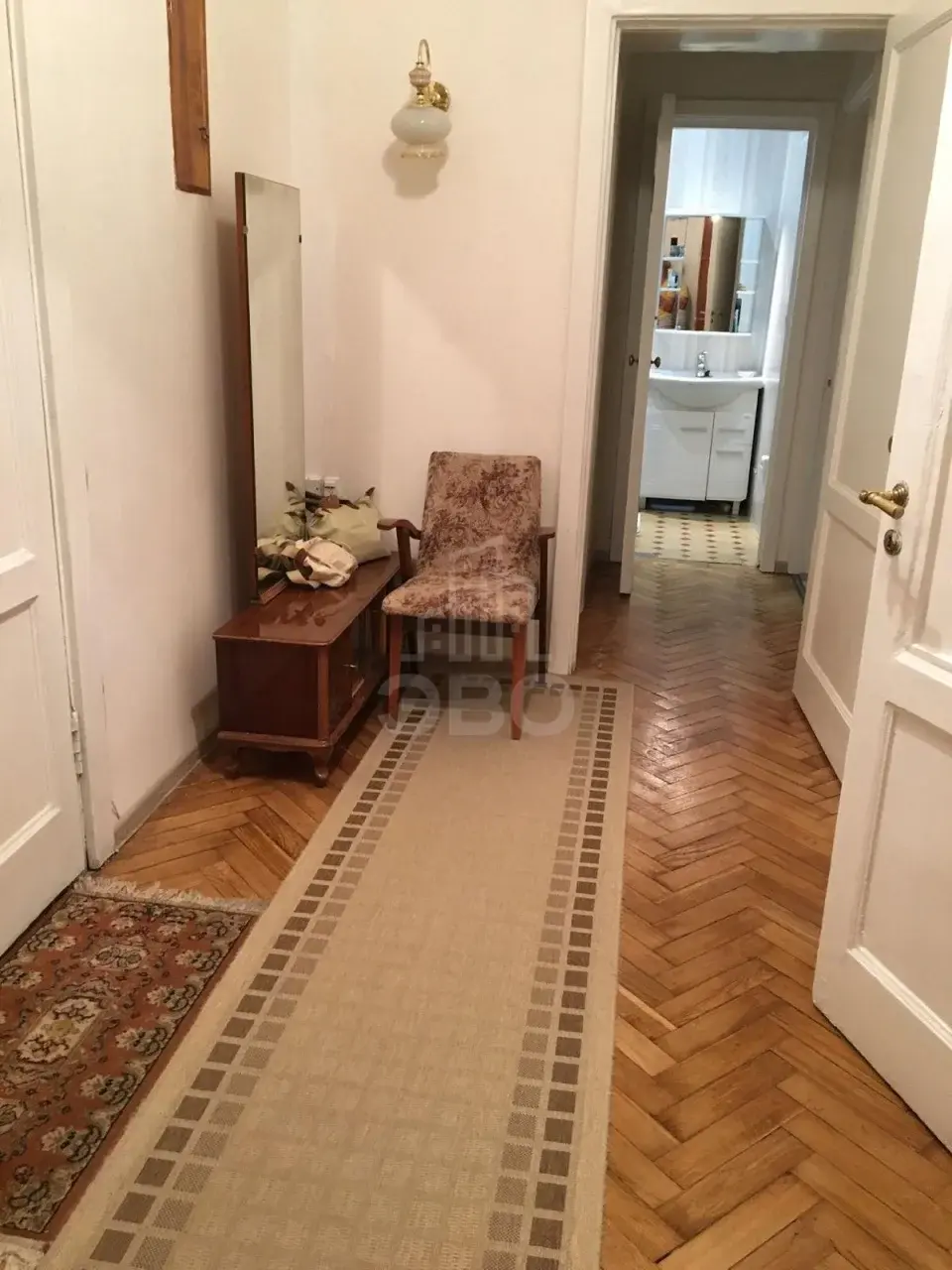 трехкомнатная квартира в Санкт-Петербурге по адресу: Конногвардейский б-р., 6