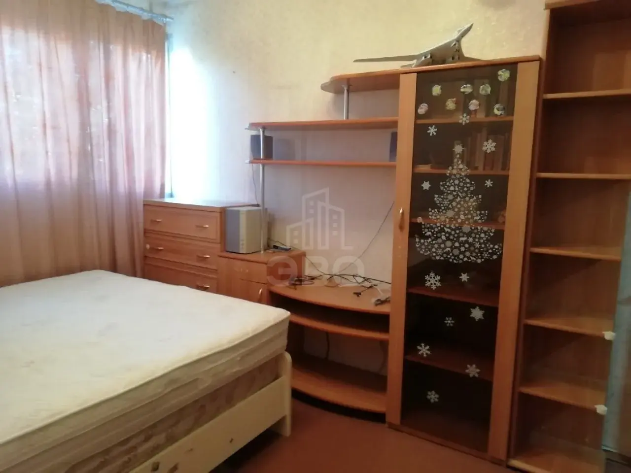 трехкомнатная квартира в Санкт-Петербурге по адресу: Партизана Германа ул., 18, к 1