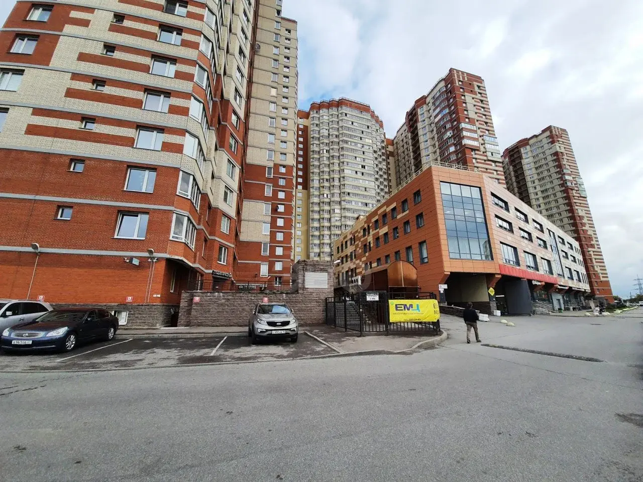 однокомнатная квартира в Санкт-Петербурге по адресу: Орджоникидзе ул., 52