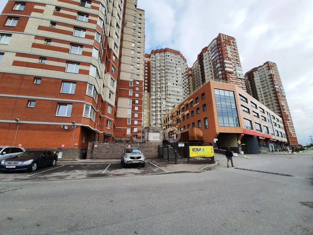 однокомнатная квартира в Санкт-Петербурге по адресу: Орджоникидзе ул., 52